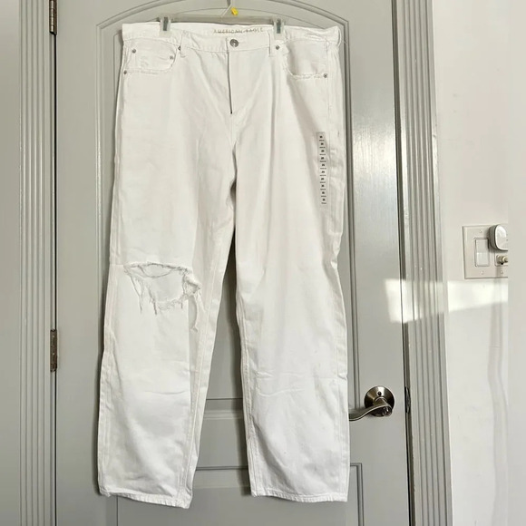 American Eagle 90s Straight Leg Jeans Cool White Distressed Jeans size 20R NWOT - Picture 2 of 9